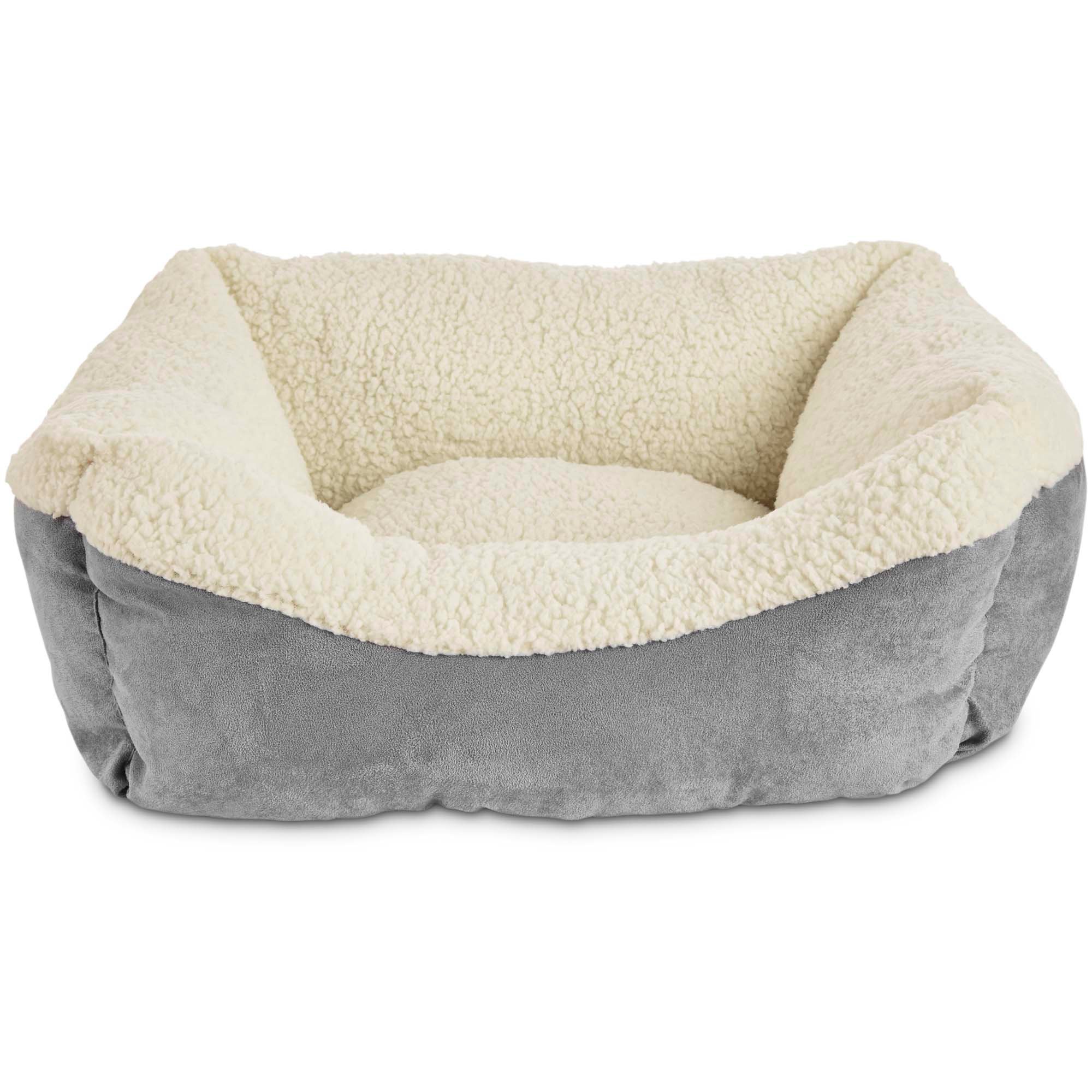 PETCO Cat Beds UPC & Barcode