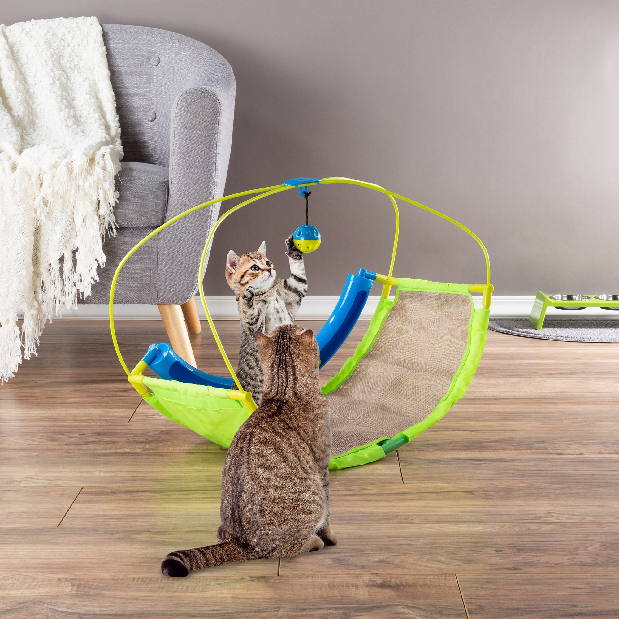 wiggle bug cat toy